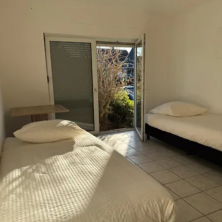 بيت للعطل Geraeumiges Haus Mit Sauna & Terrasse, Golf & Messe